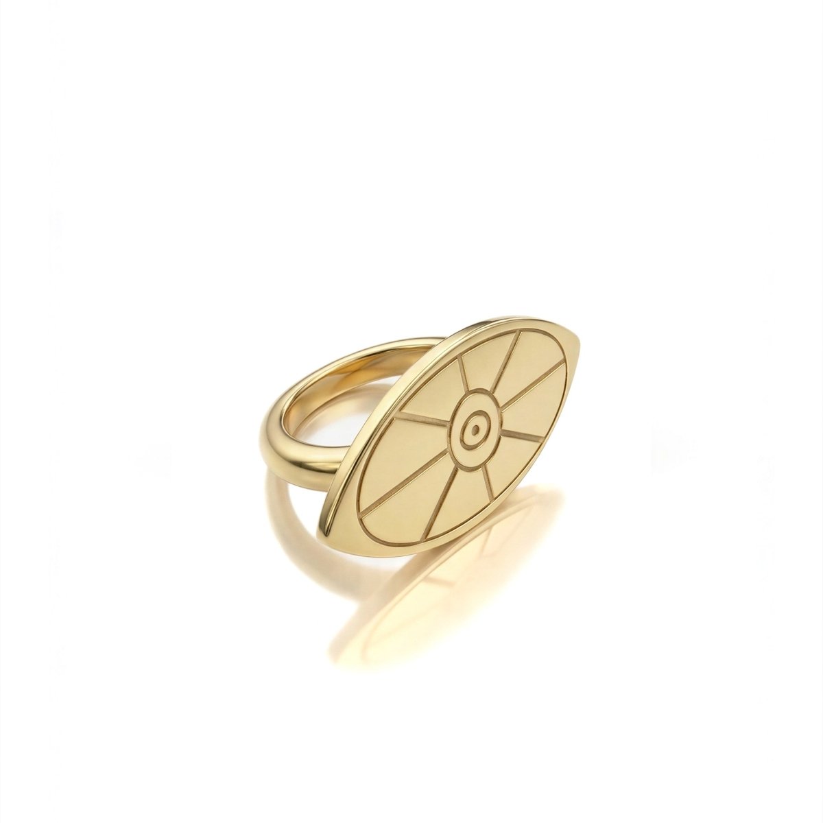 The Gaze Ring - Nataly Aponte